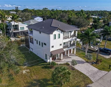 27570 Tarpon Way - Photo Thumbnail 2