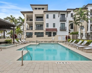 1030 3rd Avenue S - Photo Thumbnail 24