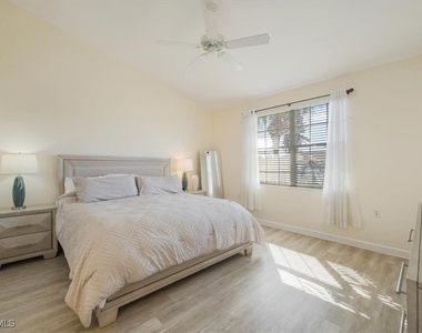 3057 Driftwood Way - Photo Thumbnail 9