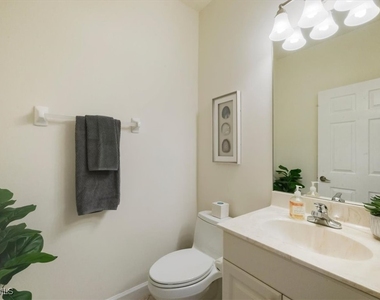 3057 Driftwood Way - Photo Thumbnail 18