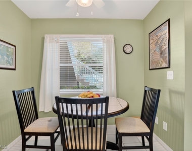 138 Pebble Shores Drive - Photo Thumbnail 8