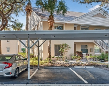 138 Pebble Shores Drive - Photo Thumbnail 2