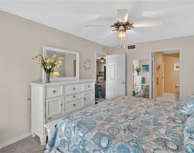 138 Pebble Shores Drive - Photo Thumbnail 15