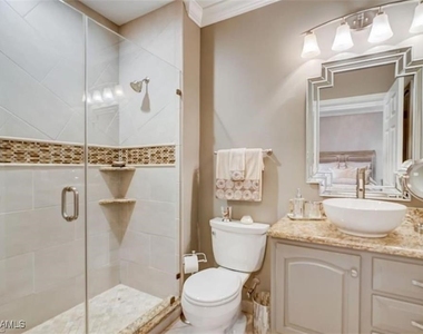 450 Bayfront Place - Photo Thumbnail 6