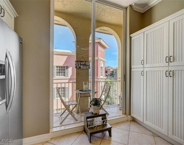 450 Bayfront Place - Photo Thumbnail 3