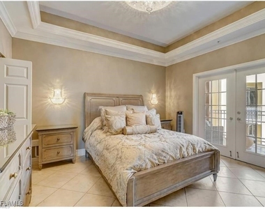 450 Bayfront Place - Photo Thumbnail 7