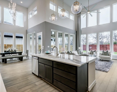 4635 Sanders Meadow Lane - Photo Thumbnail 5