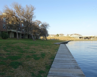 18800 Egret Bay Boulevard - Photo Thumbnail 12