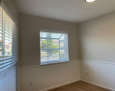 18800 Egret Bay Boulevard - Photo Thumbnail 5