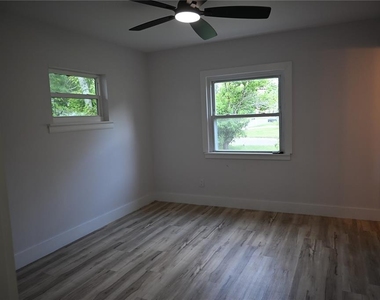 8609 Driftwood Drive - Photo Thumbnail 25