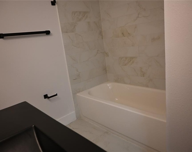 8609 Driftwood Drive - Photo Thumbnail 31