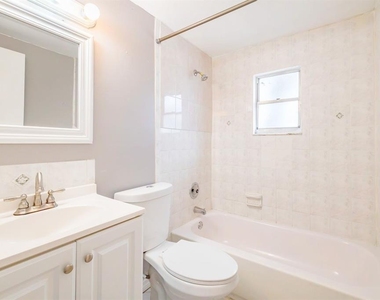 2507 W Virginia Avenue - Photo Thumbnail 9