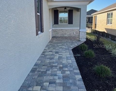 7274 Sw 89th Avenue - Photo Thumbnail 2