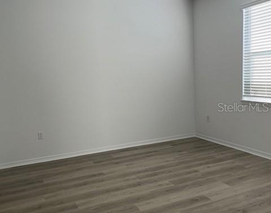 7274 Sw 89th Avenue - Photo Thumbnail 9