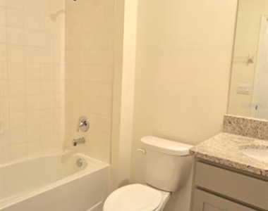 5530 Nw 40th Loop - Photo Thumbnail 11