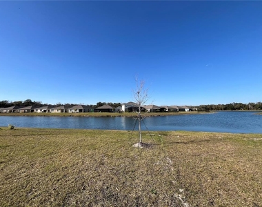 2219 Lake Preserve Circle - Photo Thumbnail 18
