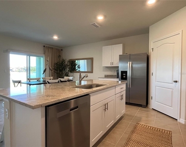 2219 Lake Preserve Circle - Photo Thumbnail 47