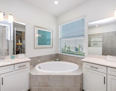 12950 Tulum Loop - Photo Thumbnail 31