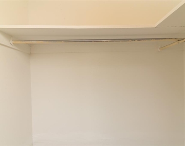 1700 Sw 16th Court - Photo Thumbnail 15