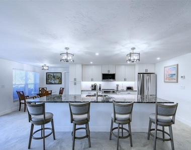 149 Crescent Drive - Photo Thumbnail 14