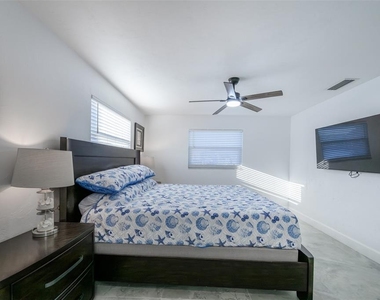 149 Crescent Drive - Photo Thumbnail 32