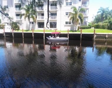 5951 Ne 14th Lane - Photo Thumbnail 3