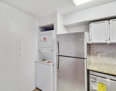 9823 Walnut Street - Photo Thumbnail 12