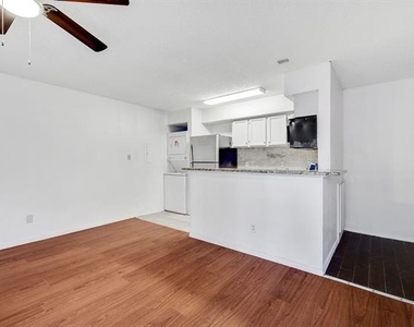 9823 Walnut Street - Photo Thumbnail 5