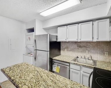 9823 Walnut Street - Photo Thumbnail 9