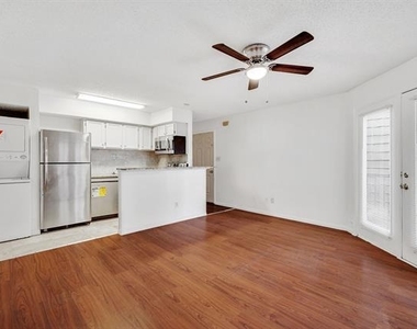 9823 Walnut Street - Photo Thumbnail 6
