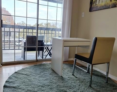 18333 Roehampton Drive - Photo Thumbnail 4