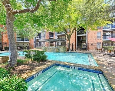18333 Roehampton Drive - Photo Thumbnail 9