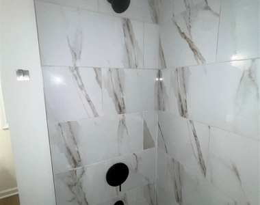 39 E White Street - Photo Thumbnail 18