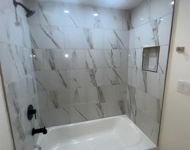 39 E White Street - Photo Thumbnail 19