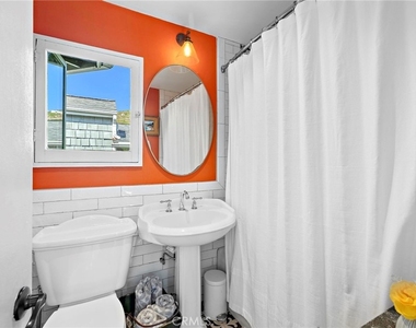 773 Saint Ann's - Photo Thumbnail 15