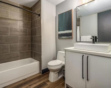1050 Island Ave - Photo Thumbnail 8