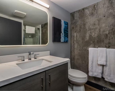 1050 Island Ave - Photo Thumbnail 15
