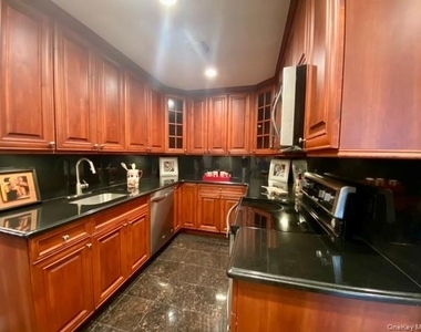 327 Adams Way - Photo Thumbnail 1