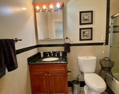 327 Adams Way - Photo Thumbnail 6