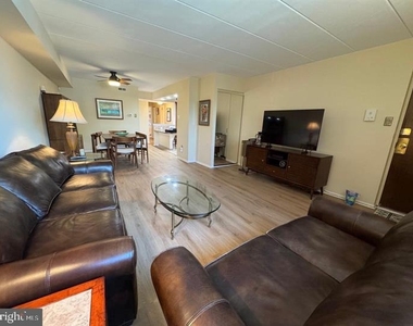 10201 Bustleton Avenue - Photo Thumbnail 2