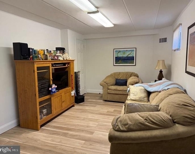 10201 Bustleton Avenue - Photo Thumbnail 9