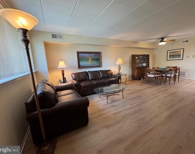 10201 Bustleton Avenue - Photo Thumbnail 1