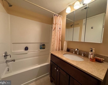 10201 Bustleton Avenue - Photo Thumbnail 5