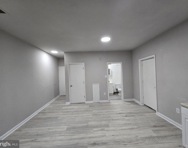 5431 Baltimore Avenue - Photo Thumbnail 7