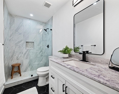 5911 Sheridan Ave Ln - Photo Thumbnail 16