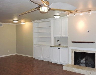 6627 Valleyside Rd - Photo Thumbnail 9