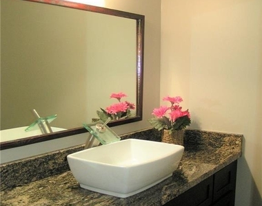 6627 Valleyside Rd - Photo Thumbnail 2
