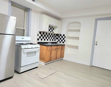 3520 S Winchester Avenue - Photo Thumbnail 5