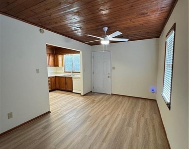 3599 Ridge Road Se - Photo Thumbnail 9
