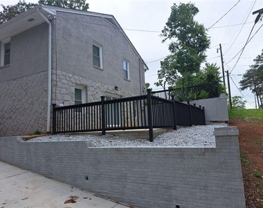 700 Lynn Circle Sw - Photo Thumbnail 17